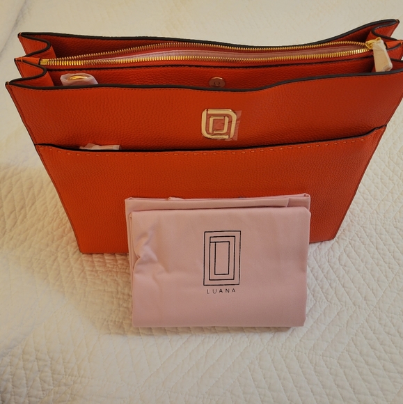Luana Tote Bag - Picture 1 of 14